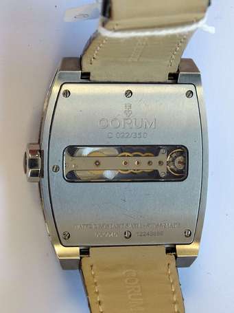 CORUM - Montre bracelet d'homme Ti-Bridge, le 