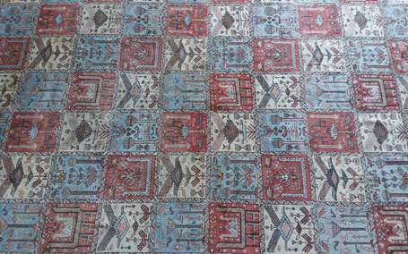 Tapis Pakistan en laine et coton, le champ en 