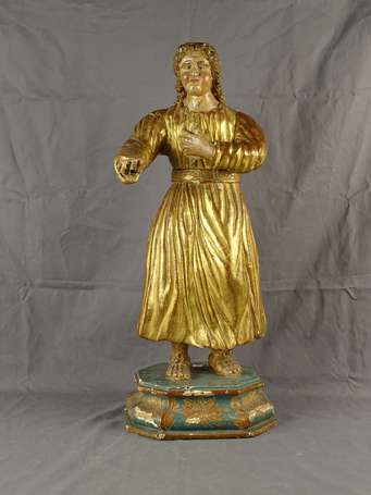 Servant, sujet en bois sculpté doré, XVIIIe Siècle