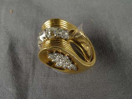 Importante Bague tank en or 18K (750°/00) et 