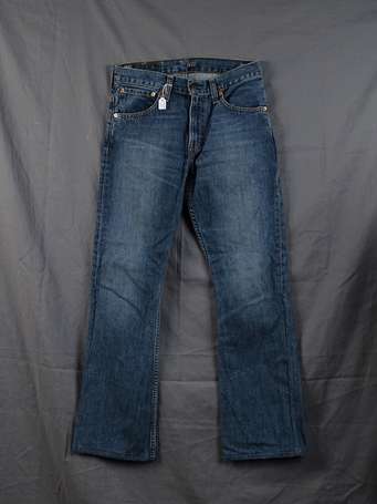 LEVI STRAUSS - Jean 516 en toile demin, quatre 