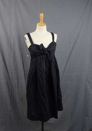 TARA JARMON - Robe à bretelle en coton noir, nœud 
