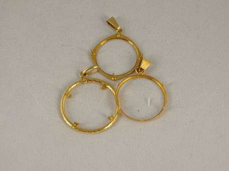 3 montures de pendentif en or jaune 18 K (750°/°°)