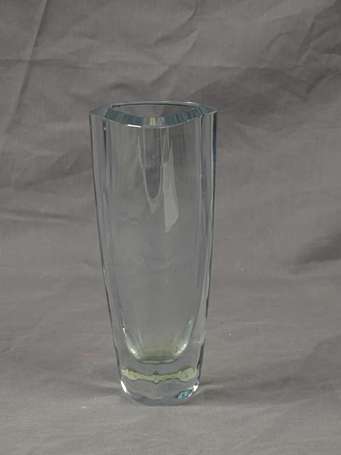 STROMBERG - Vase en cristal. Suède, circa 1950. H 