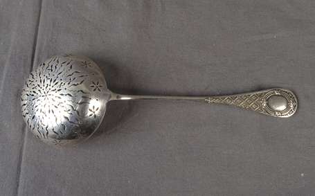 Cuillère à saupoudrer en argent, la spatule décoré