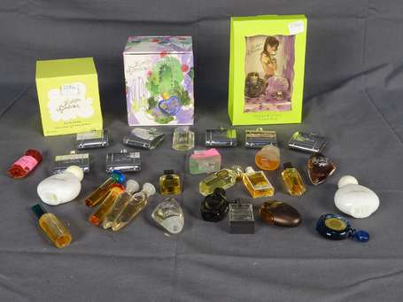 Divers parfumeurs 25 Miniatures à parfums sans 