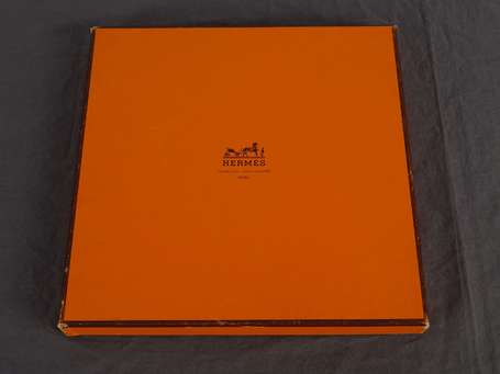 HERMES, gavroche en twill de soie imprimé titré 