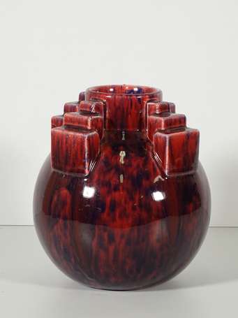 Vase boule en céramique émaillée rouge, appliqué 
