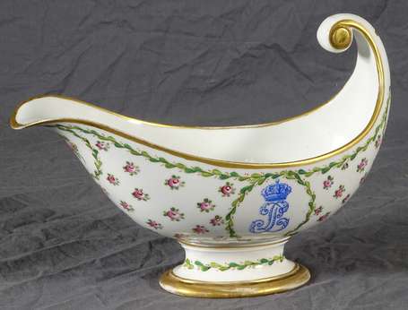 Saucière en porcelaine à décor polychrome des 