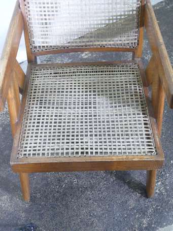 JEANNERET Pierre (1896-1967) - Paire de fauteuils 