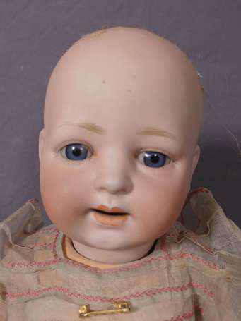 Bébé caractère allemand tête porcelaine marqué en 