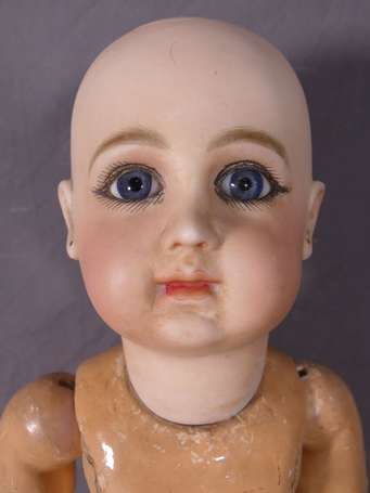 Bébé type Jumeau, bouche fermée - tête porcelaine 