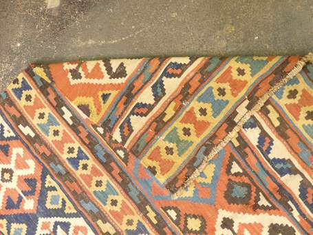 Kilim  caucasien (chaine et trame en laine),  