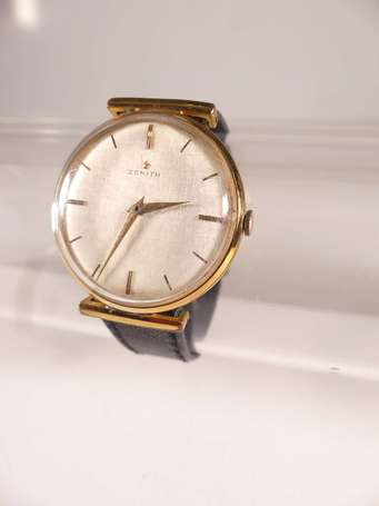 ZENITH - Montre bracelet d'homme, le boitier 