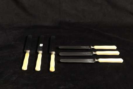 Série de six couteaux de table lame acier, le 