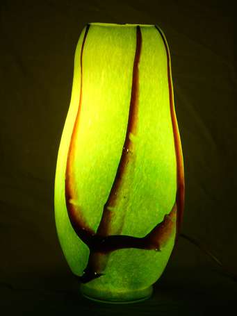 MURANO, F. SILVIY - Vase ovoïde en verre vert 