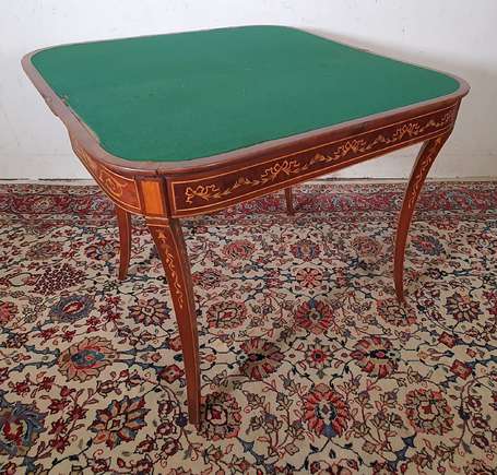 Table à jeux demi-lune en acajou marqueté de 