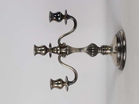 Chandelier en argent (925 °/000), le fût balustre 