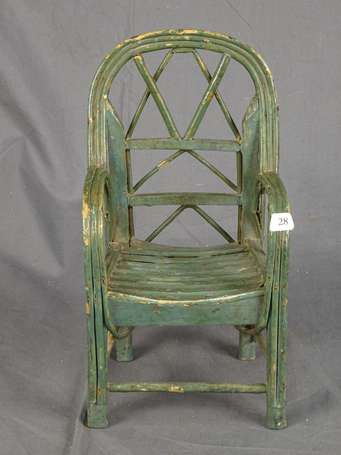 Fauteuil en bois , peint en vert , hauteur 27cm 