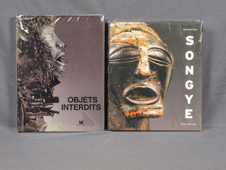 Deux ouvrages N°1- 'Objets Interdits' Fondation 