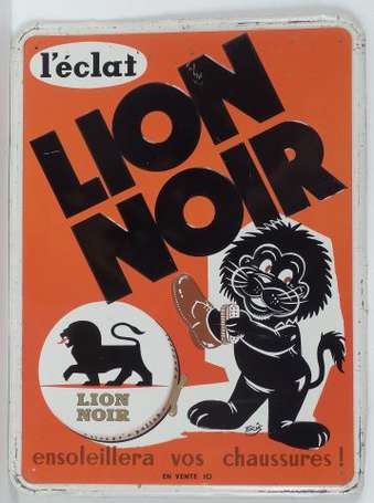LION NOIR :  Tôle lithographiée et embossée signée