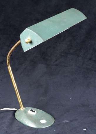 Lampe de bureau en métal laqué vert et bras 