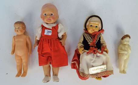 Lot de 4 poupées celluloid dont japonaise et 