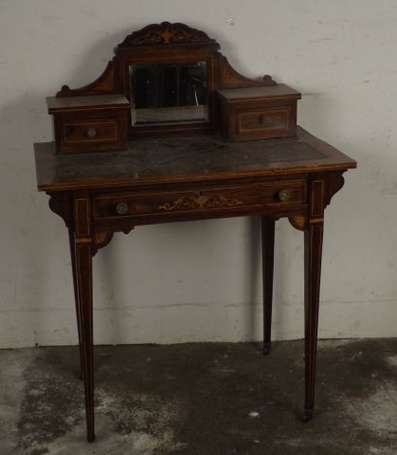 Bureau à gradin en placage de palissandre marqueté