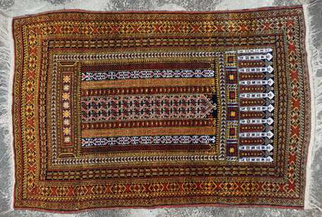 Tapis de prière laine, décor camaïeu rouge brun 