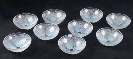 Lalique. Neuf coupes 