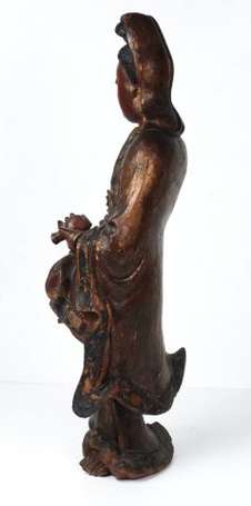 Immortelle, bois laqué or. Chine  XIXe siècle. 