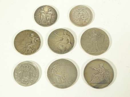 Lot de 8 médailles en argent Sujets divers 