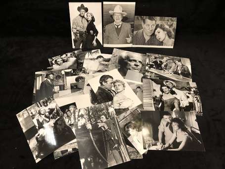 Cinéma - 30 Photos , dont John Wayne, Marlène 