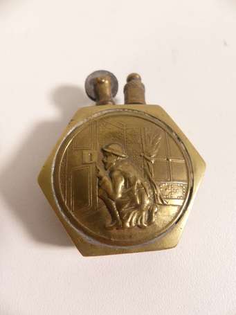 14/18 - Art du poilu - Briquet 