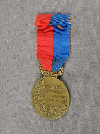 civ - Médaille de l'Ecole décolorant pour les 