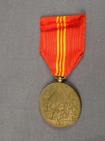 civ - Médaille des retraités du commerce de AISNE