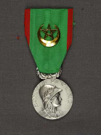 Mil- Médaille association des troupes spahis, 