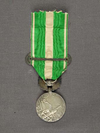 Mil- Médaille du Maroc, avec barrette 