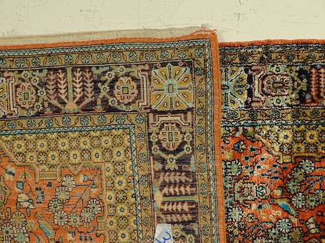 TAPIS Ghoum  en soie (chaîne, trame et velours en 