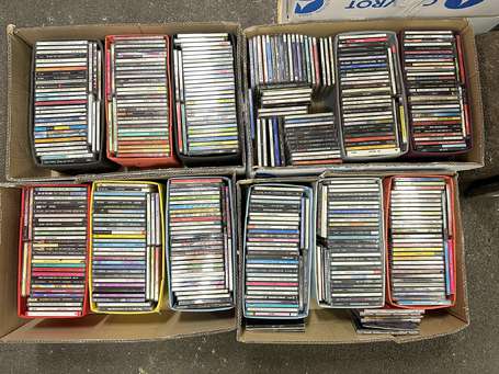 Lot d'environ 400 CD variété française et rock.