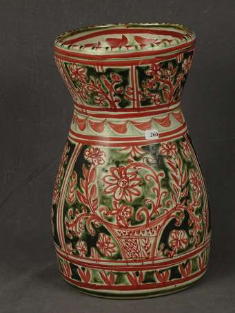 YVAIN Paul (1919-2007) - Vase renflé, décor floral
