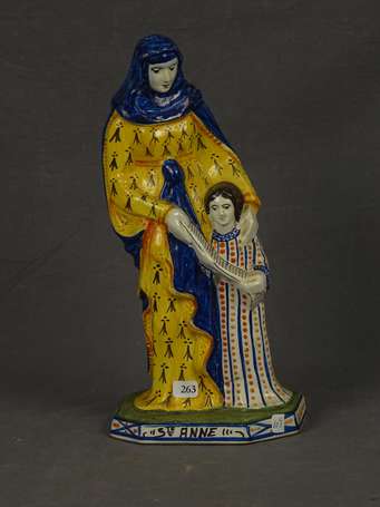 HENRIOT QUIMPER - Sainte Anne. Sujet en faïence 