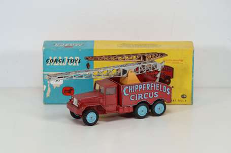 Corgi toys - cirque Chipperfield - circus Crane 