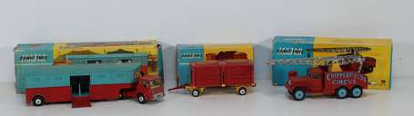 Corgi toys - cirque Chipperfield - circus Crane 