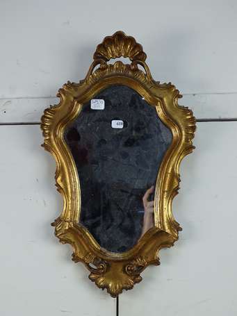 Miroir cartouche doré, H: 43 cm