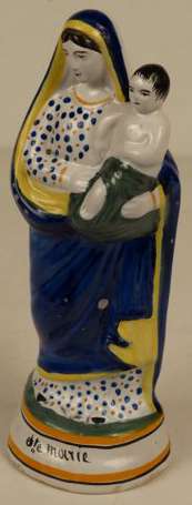 Vierge à l'Enfant Sujet en faïence polychrome, 