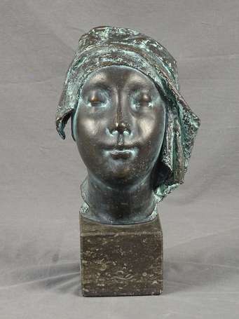 EYKENS Myriam (1938) - Femme à la coiffe. Sujet en