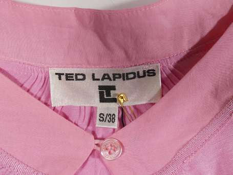 TED LAPIDUS - Pyjama en viscose rose. Etat neuf, 