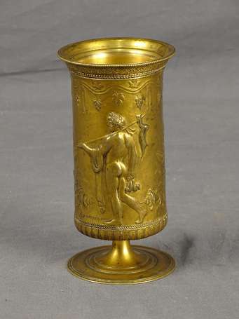 LEVILAIN Ferdinand (1837-1905) - Vase en bronze 