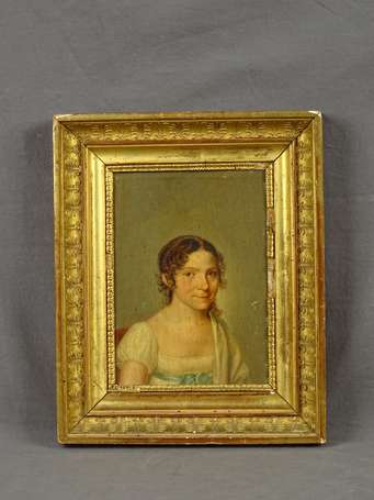 ECOLE XIXe - Portrait de jeune femme. Huile sur 